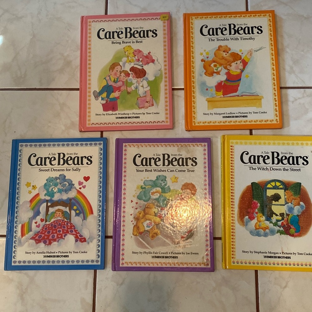 Vintage set of 5 Care Bears books